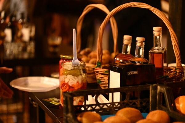 Cover Image for Skopje Design Week: Креативноста како економија на приказни, синергијата меѓу институциите, локалните иницијативи и приватниот сектор со континуирана промоција – предуслов за одржлив развој на туризмот во руралните средини