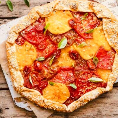 Cover Image for Брз рустичен киш! Побрзо се прави, има помалку калории, не мора да имате посебно тавче. Полесно за правење и за јадење