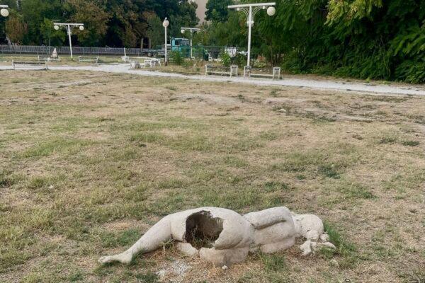 Cover Image for Зградоначалник: тоа не е она што претпоставувате, но асоцијацијата е неверојатна. Што е градоначалник ако не е некој што става потпис за градење згради. Обичен државен службеник, секако не е симбол