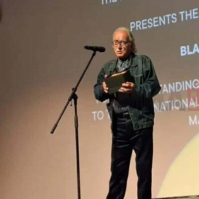 Cover Image for ОД КРИТИКА ДО ЛЕГЕНДА: Благоја Куновски –Доре за 46 години со „Манаки“. Со повеќе од пет децении активно присуство во филмската критика, новинарство и фестивалска организација тој го доби Златниот медал ‘Браќа Манаки‘