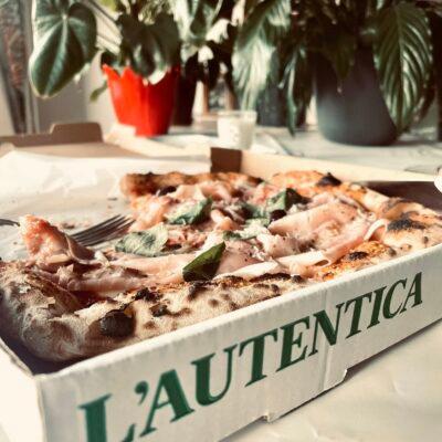 Cover Image for L‘AUTENTICA – ГО ИЗБРАЛЕ ВИСТИНСКОТО ИМЕ